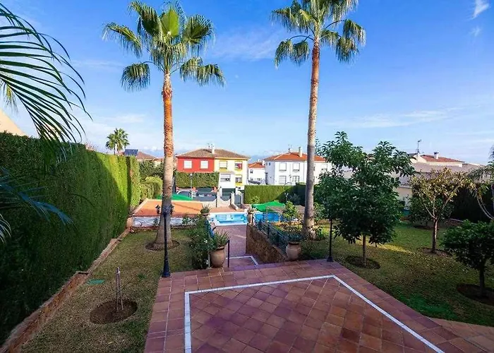 Lujosa Villa En Alhaurin De La Torre 7 Dormitorios