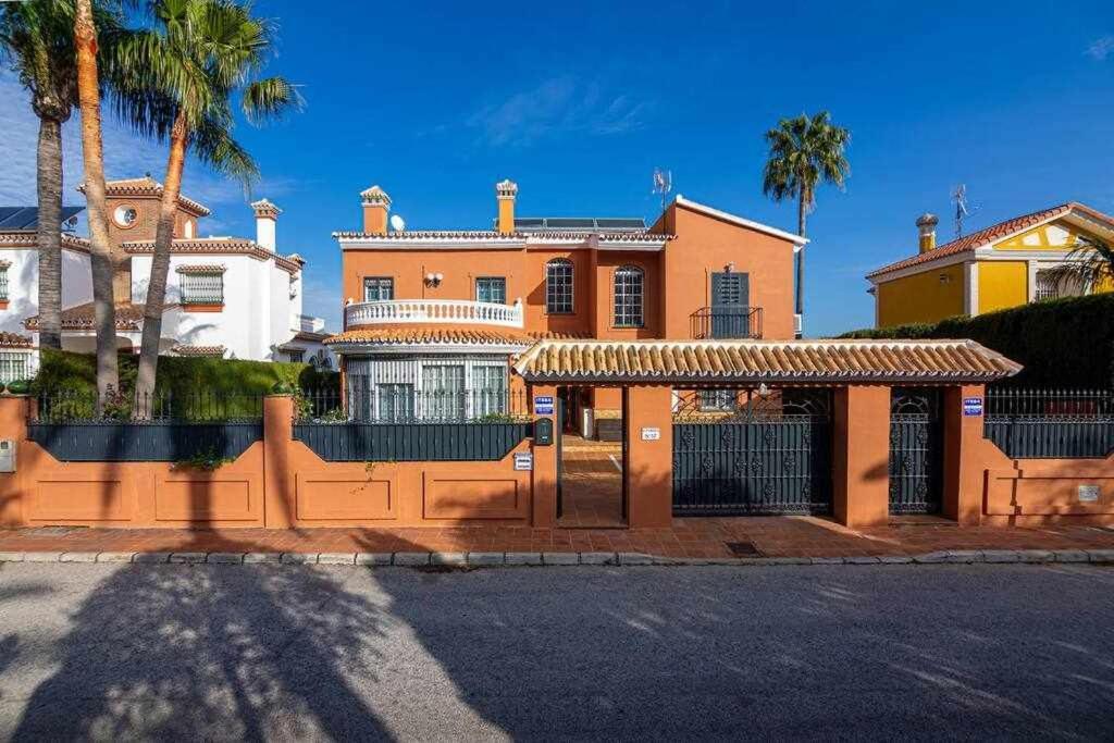 Lujosa En 7 * Alhaurín de la Torre