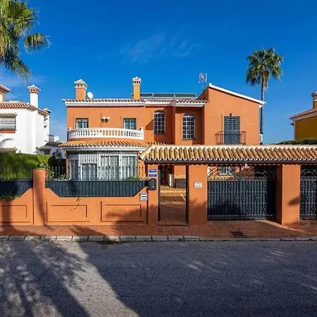 Lujosa Villa En Alhaurin De La Torre 7 Dormitorios Exterior foto